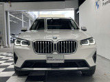ご納車前には、BMWを熟知したメカニックによる100項目の点検・整備を行います。不具合箇所、交換時期に達している部品に関しましては、全て当社負担で交換してからのご納車となります。
