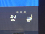 【シートベンチレーション】夏場は涼しい風でお尻や背中の熱やムレを防ぎ、冬はエアコンよりも早く温まってポカポカに!季節を問わず快適に過ごせます。