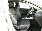 【運転席パワーシート】運転手にあったシートパターンに調整可能です。