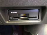 ETC2.0車載器付きです!渋滞・事故情報や災害時の通行規制など、リアルタイムの交通情報を提供してくれます。