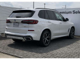 BMW正規ディーラーから、安心の認定中古車をお届けします。遠方からお買い求めのお客様にはお近くのBMW正規ディーラーサービス工場をご紹介いたします。【お問い合わせは 059-238-2288まで】