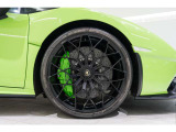 Carbon Ceramic Brake with green caliper