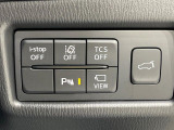 【パワーバックドア】スマートキーや運転席のボタンを押すだけでリアゲートが自動で開閉します!荷物を持っている時や、高い位置にあるバックドアを閉める際に便利な機能です♪