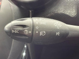 ●オートライト:夜間の運転に便利なオートライトが装備されています。