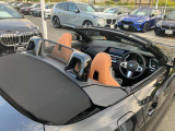 【ボディコーティングで新車時の輝きを】ご納車前にボディを磨き上げ下地処理を行った上で、コーティングを施工します。軽微な小傷も無くなりより新車時の輝きに近い状態でお届けできます。ぜひご用命下さい!
