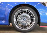 18インチ純正アルミホイール装着(タイヤサイズ:225/45R18) タイヤはナンカン製です!