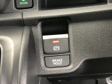 【電動パーキングブレーキ・ブレーキホールド】簡単なボタン操作で、毎日の運転が快適になります♪