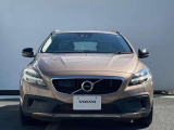 V40クロスカントリー D4 モメンタム ディーゼル 