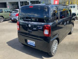 車両右斜め後ろからです!