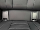 弊社お客様より頂いた下取車やデモカーが在庫の殆どを占めています。車の経歴や整備記録が分かり、ご安心してお車をお選び頂ける正規ディーラーならではのラインナップでございます。