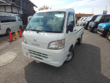 高年式で低価格!をモットーにお買い得車を展示しております。是非当社の在庫情報でお気に入りの一台を見つけてください。