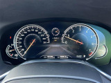 【スピードメーター】メーターがシンプルで見やすく運転しやすいですね。