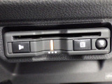 ETCは運転席インパネ右下に専用カバーによって埋め込まれています