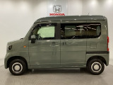 購入後も自社指定整備工場完備でお客様の愛車をしっかりサポート致します!御納車時には安全かつ安心してお乗り頂けるようホンダ専門知識を持つ整備スタッフが点検・整備・装備も説明をしてお渡ししております。