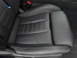 BMW Premium Selection 江戸川は、約20台の展示スペースがあり、常時新車拠店より厳選された認定中古車が続々と入庫しております。