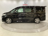 購入後も自社指定整備工場完備でお客様の愛車をしっかりサポート致します!御納車時には安全かつ安心してお乗り頂けるようホンダ専門知識を持つ整備スタッフが点検・整備・装備も説明をしてお渡ししております。