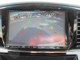 バックカメラ♪後方視界をナビ画面で確認できるので、駐車のサポートになります♪