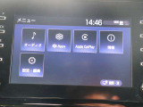『1台』のお車に対して、3名体制で日々議論を重ね仕入れを行っております。