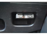 ETCは運転席インパネ右下に埋め込まれています