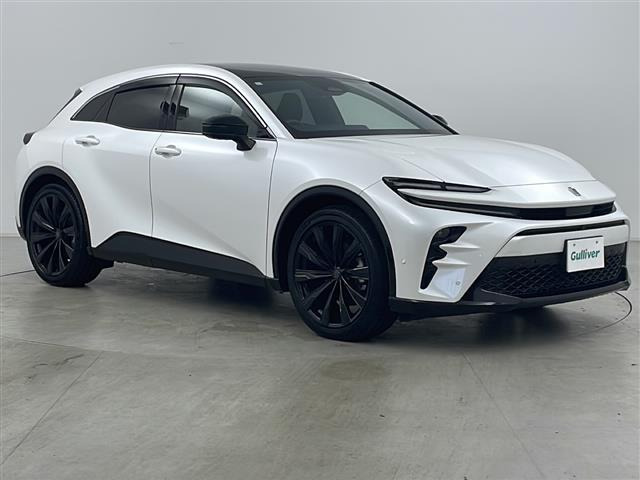 クラウンスポーツ 2.5 Z E-Four 4WD 本革シート