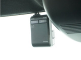 ◆ドライブレコーダー◆映像・音声などを記録する自動車用の装置です。 もしもの事故の際の記録はもちろん、旅行の際の思い出としてドライブの映像を楽しむことができます。
