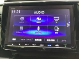 ナビゲーションはフルセグTV、インターナビ対応のGathers純正メモリーナビを搭載しています。Bluetoothオーディオ機能がありますので、スマートフォンなどの音楽も再生できます。