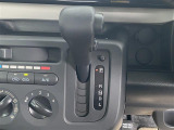 当店のお車をご覧いただきましてありがとうございます。お車についてのご質問やお見積りのご依頼、ご購入にあたってのご相談などは無料電話(0078-6002-312860)にお気軽にお問い合わせ下さい!