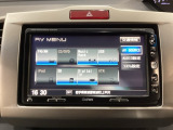 ナビゲーションはフルセグTV対応のGathers純正HDDナビを搭載。CDの録音再生ができるサウンドコンテナ(ミュージックサーバー)付きです。