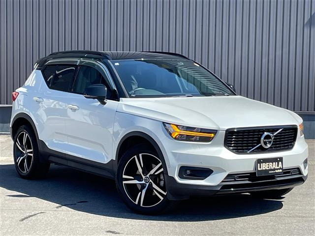 XC40T4 AWD Rデザイン 4WD4WD 修復歴無し