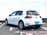 ご登録日から起算して1年間走行無制限で保証。全国のVW正規ディーラーで対応可能です。さらに保証をプラス2年まで延長するプログラムもございます。