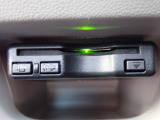 ■【ETC車載器】が装備されています。セットアップをしてお渡しとなり、ETCカードを差し込むだけで高速道路の利用が可能です。