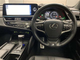 ES 300h Fスポーツ 