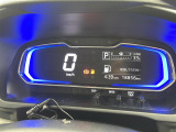 【スピードメーター】メーターがシンプルで見やすく運転しやすいですね!
