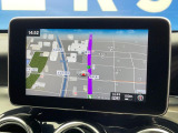 ●純正ナビ:一体感のあるナビは、高級感ある車内を演出してくれます。Bluetooth再生などオーディオ機能も充実しておりますので、運転もより楽しめます♪