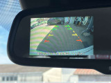 【バックビューモニター】 後進時、安全確認が出来ます。苦手な車庫入れも安心サポート! しかし、あまり頼り過ぎないようにお願いいたします☆