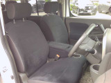 視界が良く運転性の良いフロントシート