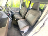 運転席シート廻りは使用感も少なく、良好な状態となっています。丁寧に使われていたことがよくわかりますね。
