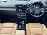 XC40 リチャージ プラグイン ハイブリッド T5 インスクリプション 