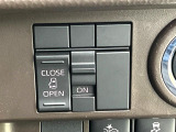 【パワースライドドア】スマートキーや運転席のスイッチでスライドドアの開閉が可能♪電動だから力を入れてドアを開ける必要が無く、小さいお子様でも、重い荷物を持っている時もラクに開け閉めできます♪