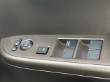 運転席窓操作部スイッチの画像です。