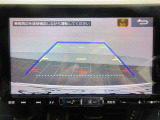バックモニターで後方確認ができます。