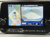 3ステップの操作だけで駐車完了までドライバーをアシスト!ステアリング、アクセル、ブレーキ、シフト、さらにパーキングブレーキまですべてを制御します!