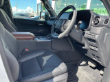 みなさまのお車選びのお手伝いをさせてください!スタッフ一同心よりご来店、お問い合わせをお待ちしております!