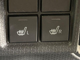 【シートヒーター】寒い日に重宝するシートヒーター!エアコンより早く温まってくれるので寒がりの人も安心ですね♪エアコンの温風は乾燥するから苦手、という方にもをおすすめです。
