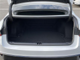 【トランク】積み込みやすくて、たっぷり積める荷室です。シートアレンジできるものは、乗車人数と荷物の量や大きさによってシートを動かすことができるので、より快適なドライブが可能です!