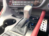【フロアCVT】無段階変速機能でスムーズな走行をお楽しみいただけます♪エンジンパワーを無駄なく車輪に伝えるから低燃費にも貢献!