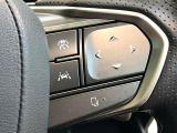 【レーダークルーズコントロール】高速道路での長距離走行が楽に!!自動で速度を保つクルーズコントロールが、衝突軽減システムと連携し、前方の車両を感知して車間を保つように速度調節してくれます!!