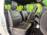 運転席シート廻りは使用感も少なく、良好な状態となっています。丁寧に使われていたことがよくわかりますね。