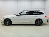 BMW・MINIの新車・中古車の販売はもちろん、下取り、買取も強化をしております。国産車での下取りなども行っておりますので、是非お問合せくださいませ。