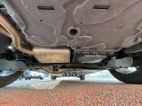 サビも少なくとても綺麗な車両です!下回りがきれいなうちに、防錆加工の施工がオススメ。降雪地域はもちろん、沿岸部にお住いの方や、趣味でマリン・ウィンタースポーツをされる方に大変好評いただいております。